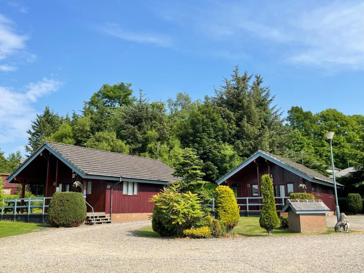 Wellsfield Farm Holiday Lodges Stirling Exterior foto