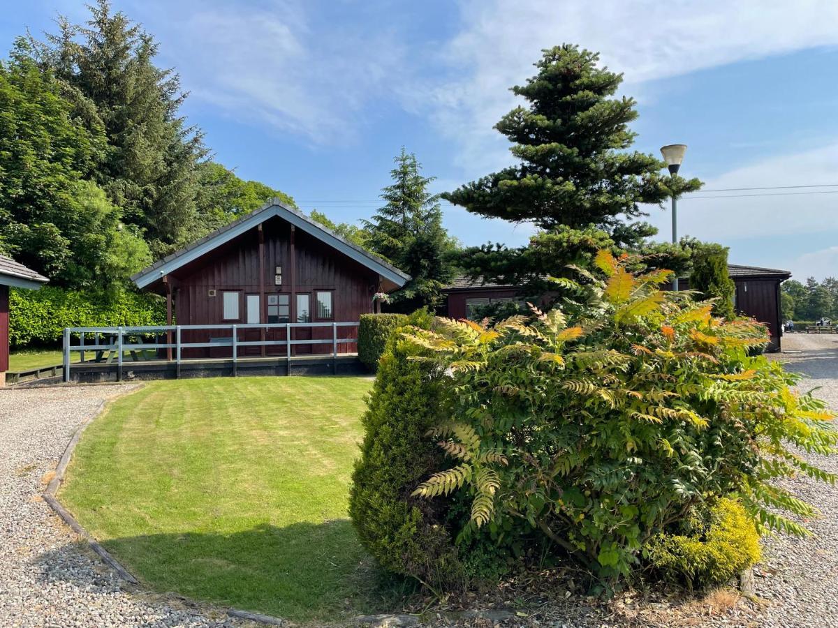 Wellsfield Farm Holiday Lodges Stirling Exterior foto